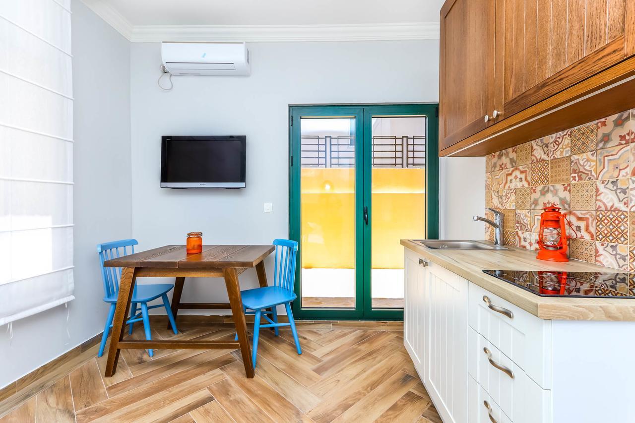El Mar Apartments Бар Экстерьер фото